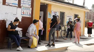 Elecciones en Perú: un sufragio hiper fragmentado marcada por el coronavirus Elecciones en Perú: un sufragio hiper fragmentado marcada por el coronavirus