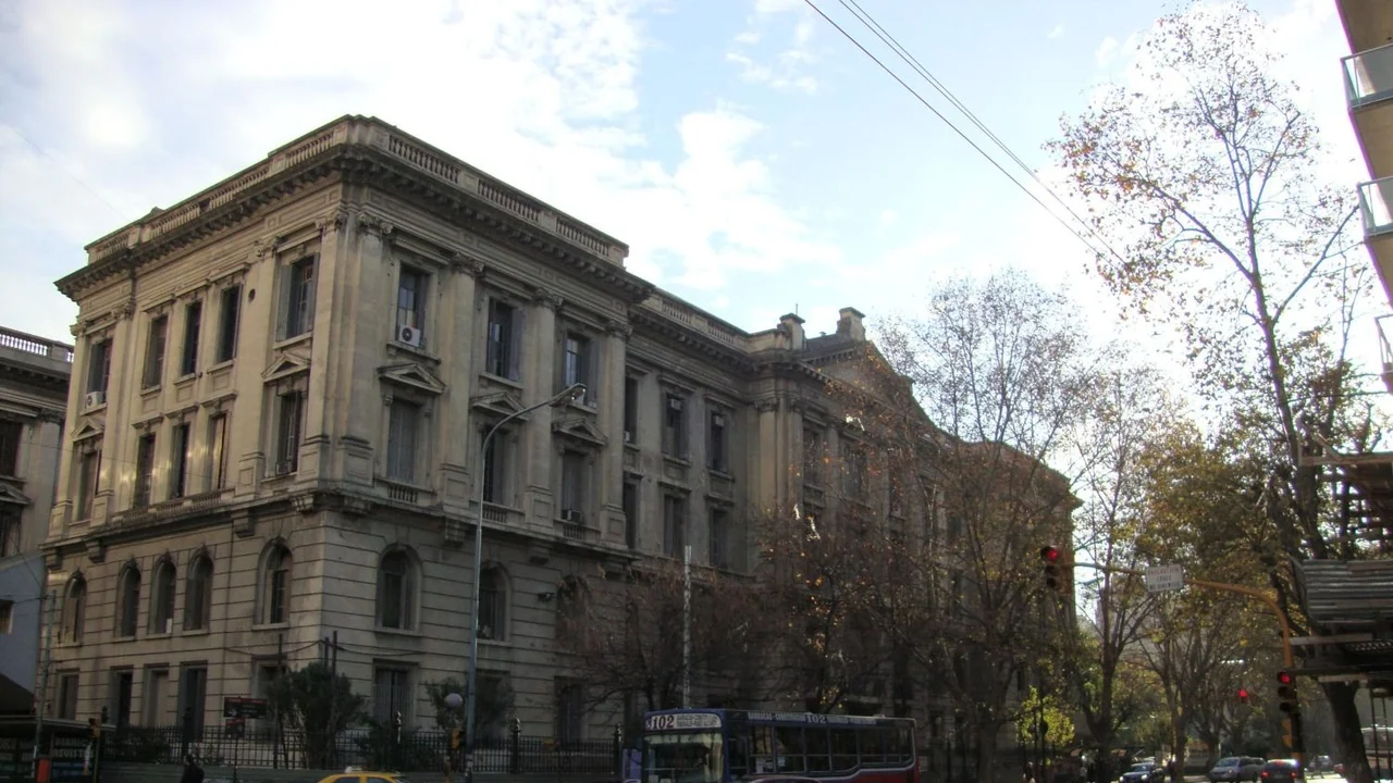 Hospital Rivadavia- Ciudad- Colapso de sala de terapia intensiva