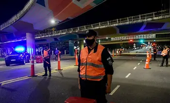 El Gobierno vuelve a aumentar los adicionales de las fuerzas de seguridad | Salarios