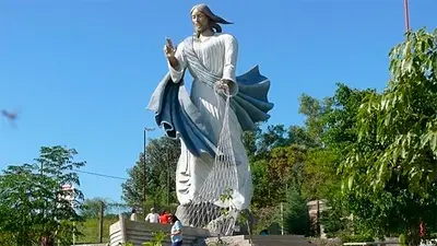 Monumento Cristo pescador Monumento Cristo pescador