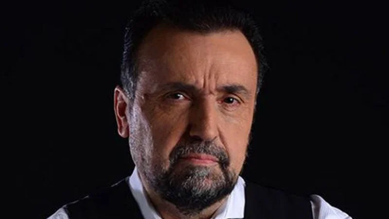 Amplio repudio al ataque contra Roberto Navarro
