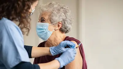 Vacuna contra COVID-19: el 74% de los mayores de 70 recibió la primera dosis Vacuna contra COVID-19: el 74% de los mayores de 70 recibió la primera dosis