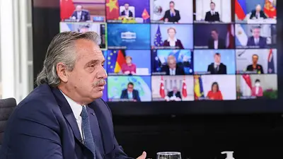 Alberto Fernández sobre las clases presenciales: "Están jugando con fuego y van a quemar a la gente" Alberto Fernández sobre las clases presenciales: "Están jugando con fuego y van a quemar a la gente"
