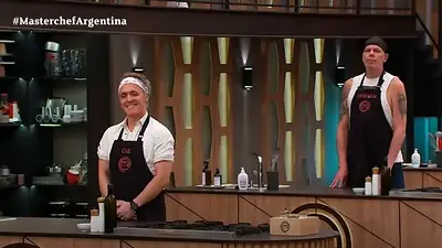 ¡Afuera! Cae y el Loco Montenegro se perdieron el regreso a MasterChef Celebrity ¡Afuera! Cae y el Loco Montenegro se perdieron el regreso a MasterChef Celebrity