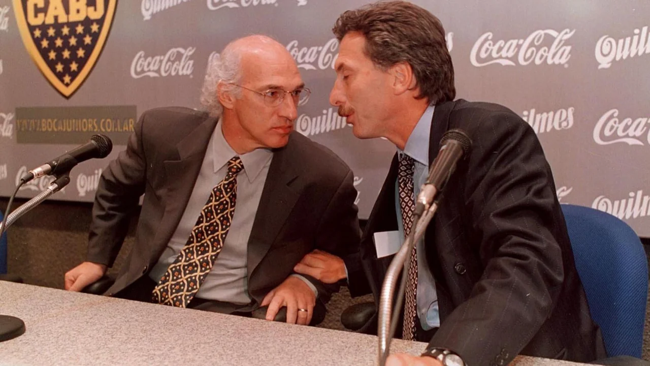 Carlos Bianchi deja plantado a Mauricio Macri en plena conferencia de prensa