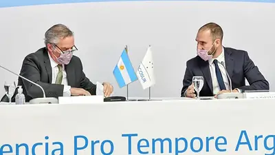 Solá y Guzmán Solá y Guzmán