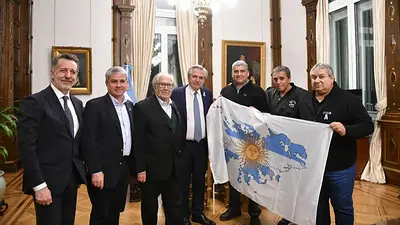Alberto: "Que en el siglo XXI estemos discutiendo el colonialismo debería avergonzarnos" Alberto: "Que en el siglo XXI estemos discutiendo el colonialismo debería avergonzarnos"