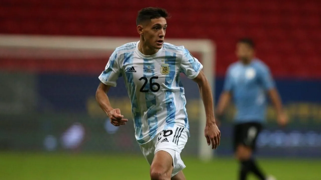 El tremendo golazo que metió Nahuel Molina, una de las apuestas de Scaloni en la Selección