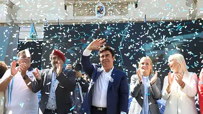 Fernando Espinoza: “Malvinas es una llama que hay que mantener viva todos los días” Fernando Espinoza: “Malvinas es una llama que hay que mantener viva todos los días”