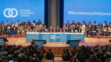 Del Pacto Social a la “solución dialogada”