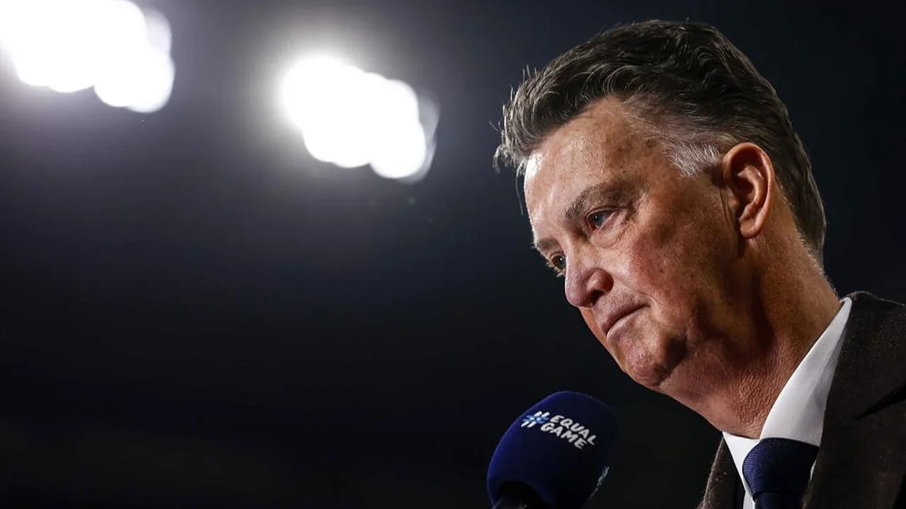 Louis Van Gaal, entrenador de Países Bajos, reveló que padece cáncer de próstata