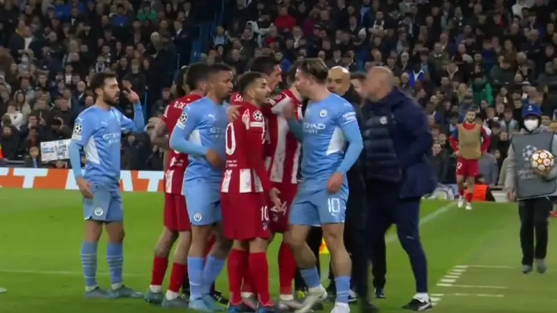 Manchester City vs. Atlético de Madrid: Ángel Correa se peleó con Jack Grealish, le tiró un pelotazo y se cruzó con Pep Guardiola