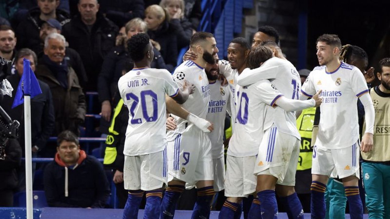 Triplete de Benzema da triunfo de 3-1 al Real Madrid sobre Chelsea en Liga Campeones