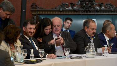 Parrilli predijo qué pasará con el Frente de Todos en 2023