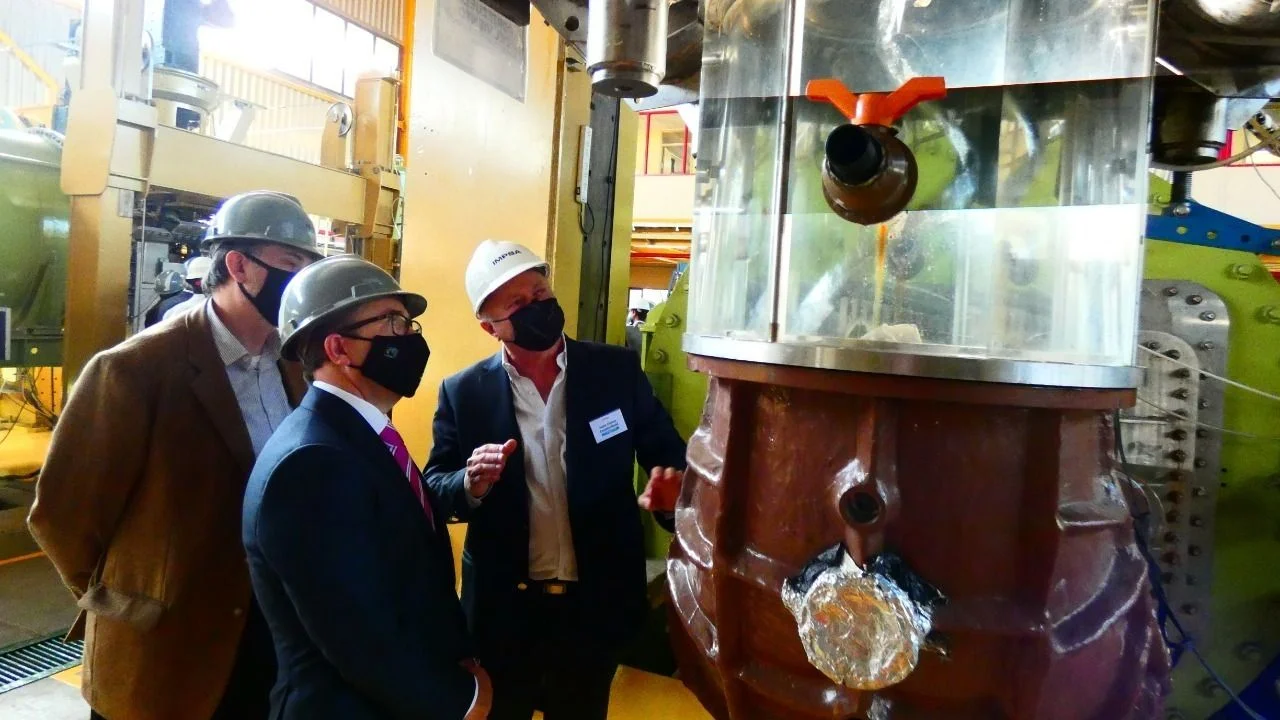 Directivos de Fortescue visitaron la planta de Impsa por el proyecto de hidrógeno verde