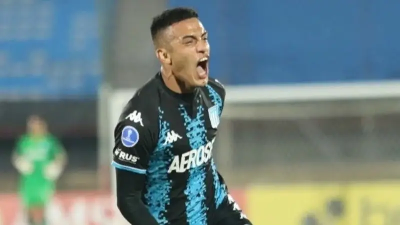 Con un gol agónico, Racing ganó en Uruguay por la Copa Sudamericana