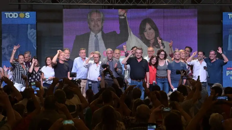  "Hay 2023": Con autocríticas, el FdT debatió sobre gestión y unidad