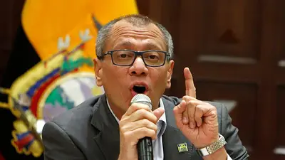 Suspendieron al juez ecuatoriano que permitió la excarcelación de Jorge Glas, el vice de Correa Suspendieron al juez ecuatoriano que permitió la excarcelación de Jorge Glas, el vice de Correa