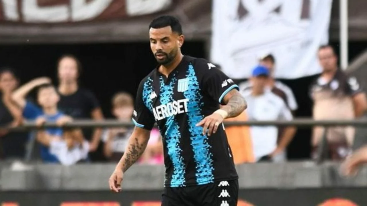 Racing mantiene su racha: penal de VAR sobre la hora y emocionante festejo de Cardona