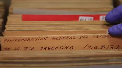 Se digitalizan todos los documentos de la SIDE sobre la dictadura Se digitalizan todos los documentos de la SIDE sobre la dictadura