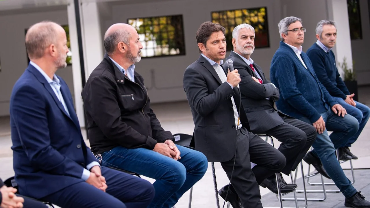 Kicillof lanzó "medidas antiinflacionarias" y busca tender puentes con Nación