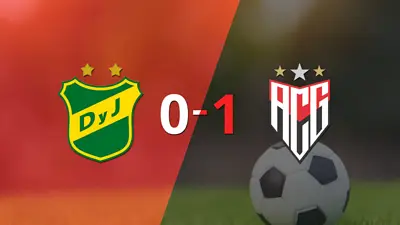 Atlético Goianiense derrotó a Defensa y Justicia 1 a 0 Atlético Goianiense derrotó a Defensa y Justicia 1 a 0