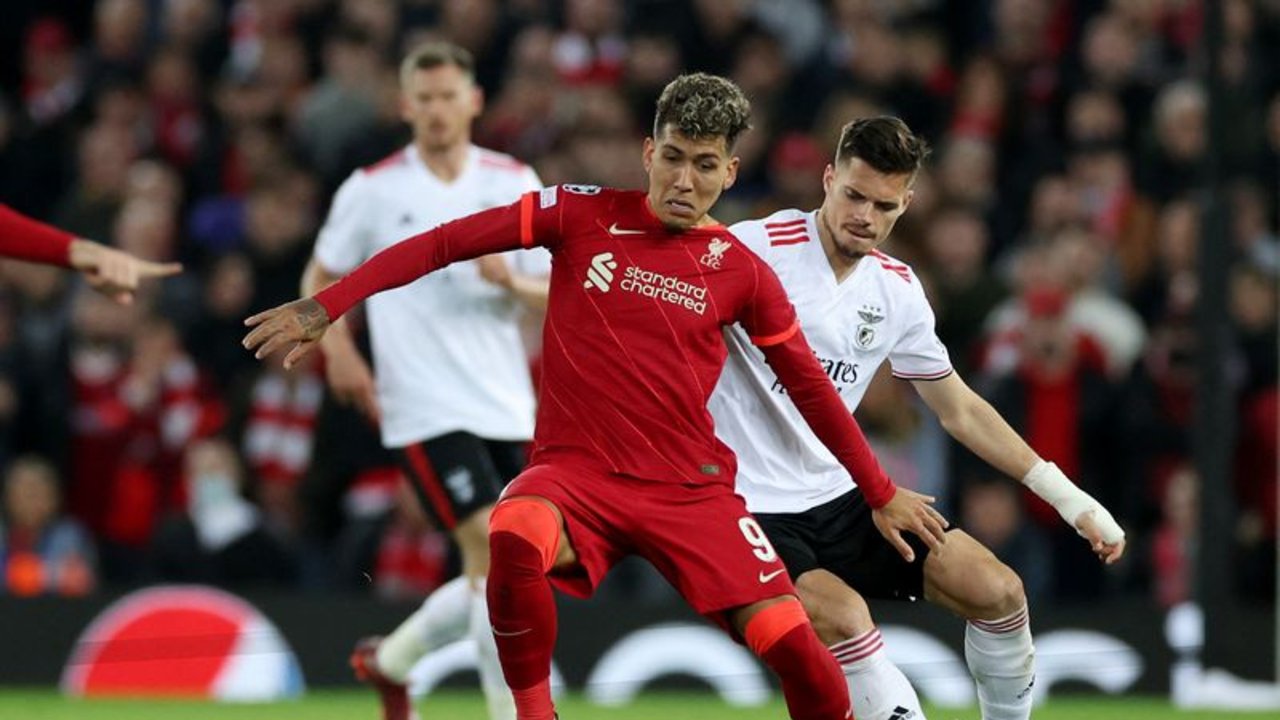 Firmino mete al Liverpool en semifinales de Champions pese a la remontada del Benfica