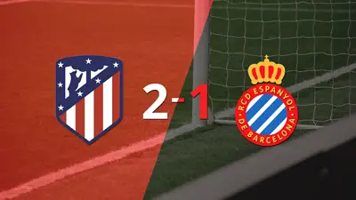 Atlético de Madrid gana 2-1 a Espanyol con doblete de Yannick Carrasco Atlético de Madrid gana 2-1 a Espanyol con doblete de Yannick Carrasco