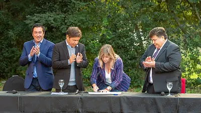 En Provincia ya se pavimentaron 4.000 de las 10.000 cuadras previstas para 2022 En Provincia ya se pavimentaron 4.000 de las 10.000 cuadras previstas para 2022