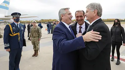 Alberto Fernández: "Esta Vaca Muerta está más viva que nunca" Alberto Fernández: "Esta Vaca Muerta está más viva que nunca"