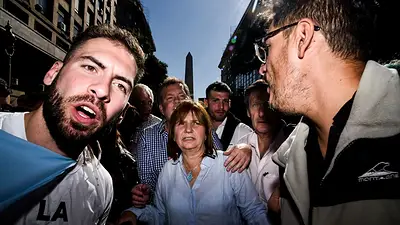 Cambiemos se sumó al tractorazo para pegarle al Gobierno: "La necesidad es urgente" Cambiemos se sumó al tractorazo para pegarle al Gobierno: "La necesidad es urgente"