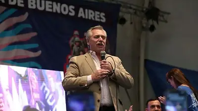 Alberto Fernández: "Este gobierno va a trabajar para recomponer el salario" Alberto Fernández: "Este gobierno va a trabajar para recomponer el salario"