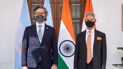 El canciller Santiago Cafiero se reunió con su par de India y celebró el crecimiento comercial El canciller Santiago Cafiero se reunió con su par de India y celebró el crecimiento comercial