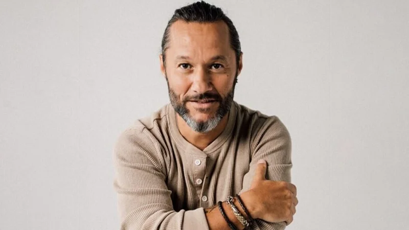 Diego Torres.