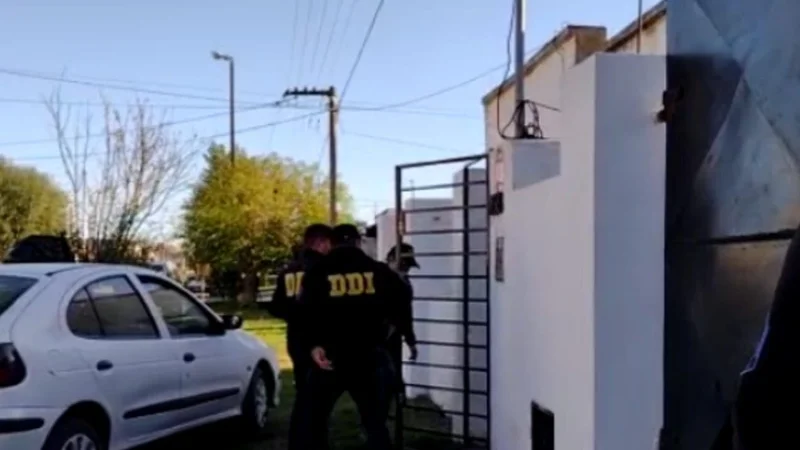 Detuvieron a un entrenador de fútbol femenino por abuso sexual