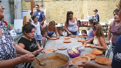 Según la Ciudad, dos de cada diez porteños son pobres Según la Ciudad, dos de cada diez porteños son pobres