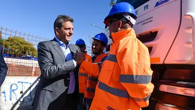 Massa: “Con diálogo y trabajo coordinado se puede avanzar en una Argentina que crece” Massa: “Con diálogo y trabajo coordinado se puede avanzar en una Argentina que crece”