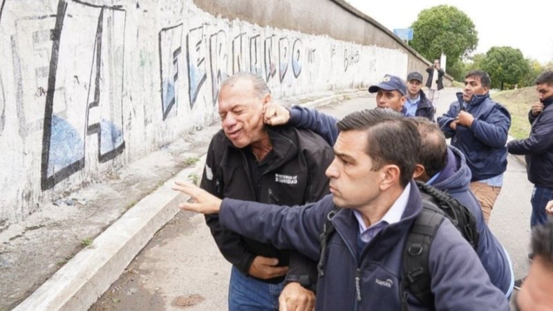 Denunciaron ante la justicia un "plan sincronizado" para atacar a Berni