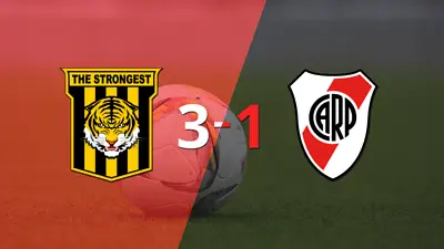 Doblete de Enrique Triverio en el triunfo 3-1 de The Strongest frente a River Plate Doblete de Enrique Triverio en el triunfo 3-1 de The Strongest frente a River Plate