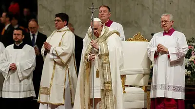 El Papa repudió las "injusticias" y los "vientos gélidos de la guerra" El Papa repudió las "injusticias" y los "vientos gélidos de la guerra"