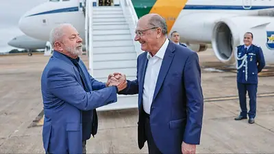 Lula en China: prevé firmar más de 20 acuerdos y negociar la paz en Ucrania Lula en China: prevé firmar más de 20 acuerdos y negociar la paz en Ucrania