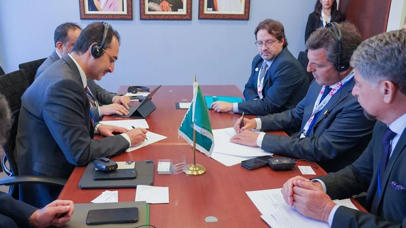 Acuerdo: el Fondo Soberano Saudita invertirá 500 millones de dólares en Argentina