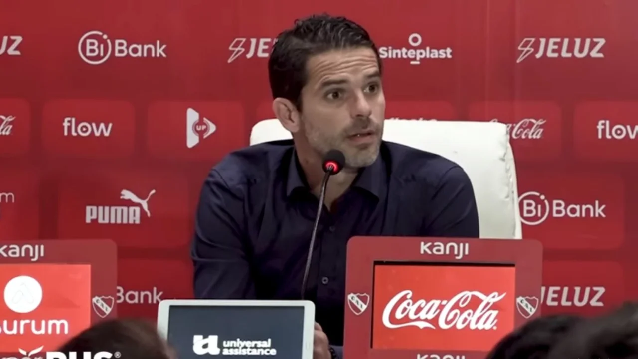 Fernando Gago, Racing, Independiente, fútbol argentino, deportes