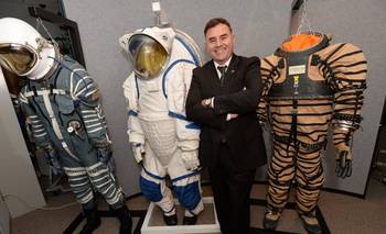 Conquistar el cielo: Pablo, el argentino que diseña trajes espaciales para la NASA | Nasa