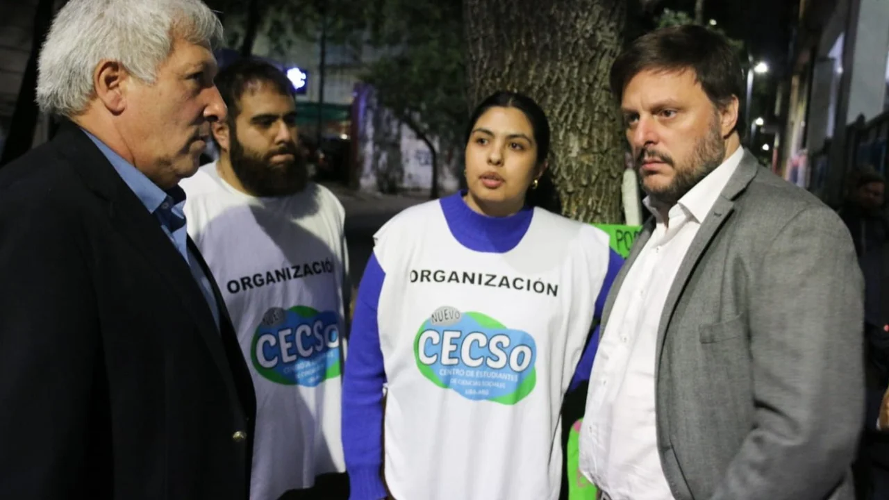 Santoro se reunió con estudiantes de la UBA por la inseguridad en CABA