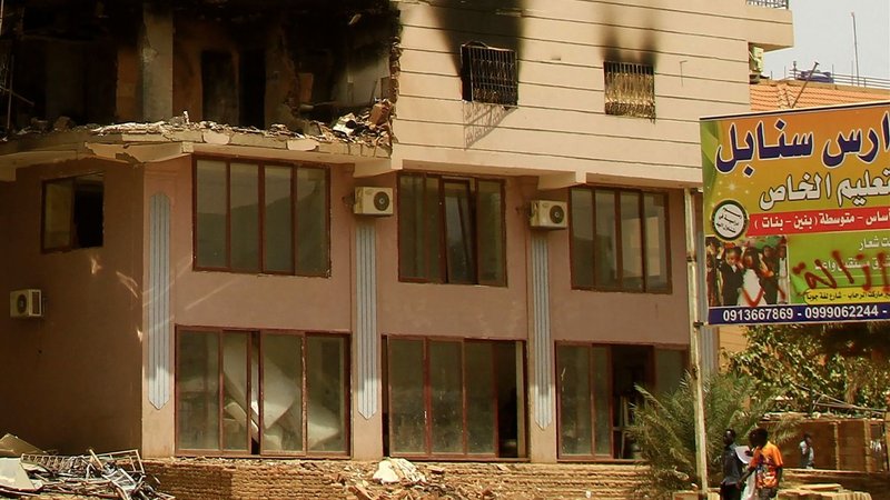 Crisis en Sudán: Estados Unidos, el Reino Unido y Francia evacuaron a diplomáticos y ciudadanos