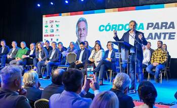 El candidato a gobernador de Schiaretti se lanzó rodeado de macristas | Córdoba 