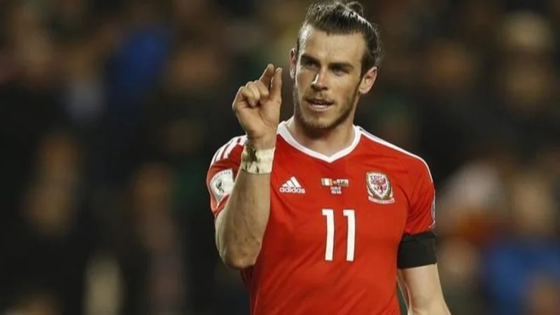 Gareth Bale, Ryan Reynolds, Wrexham.