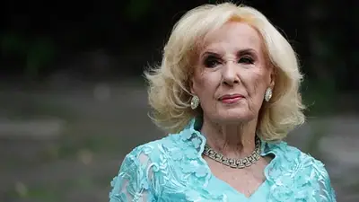 La decisión familiar que defrauda a Mirtha Legrand. La decisión familiar que defrauda a Mirtha Legrand.