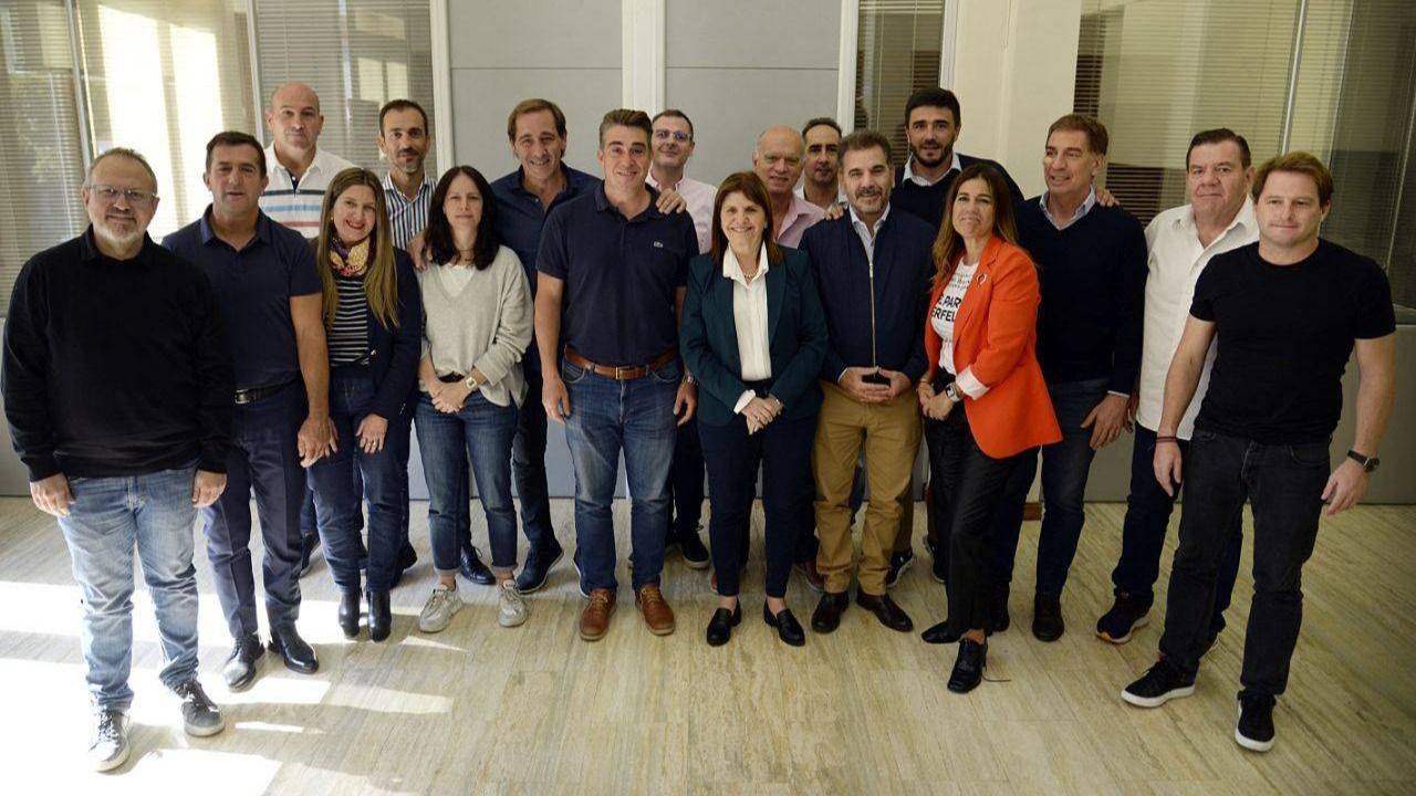 Elecciones 2023: Bullrich les pidió a los intendentes de Larreta en PBA que la apoyen para evitar internas